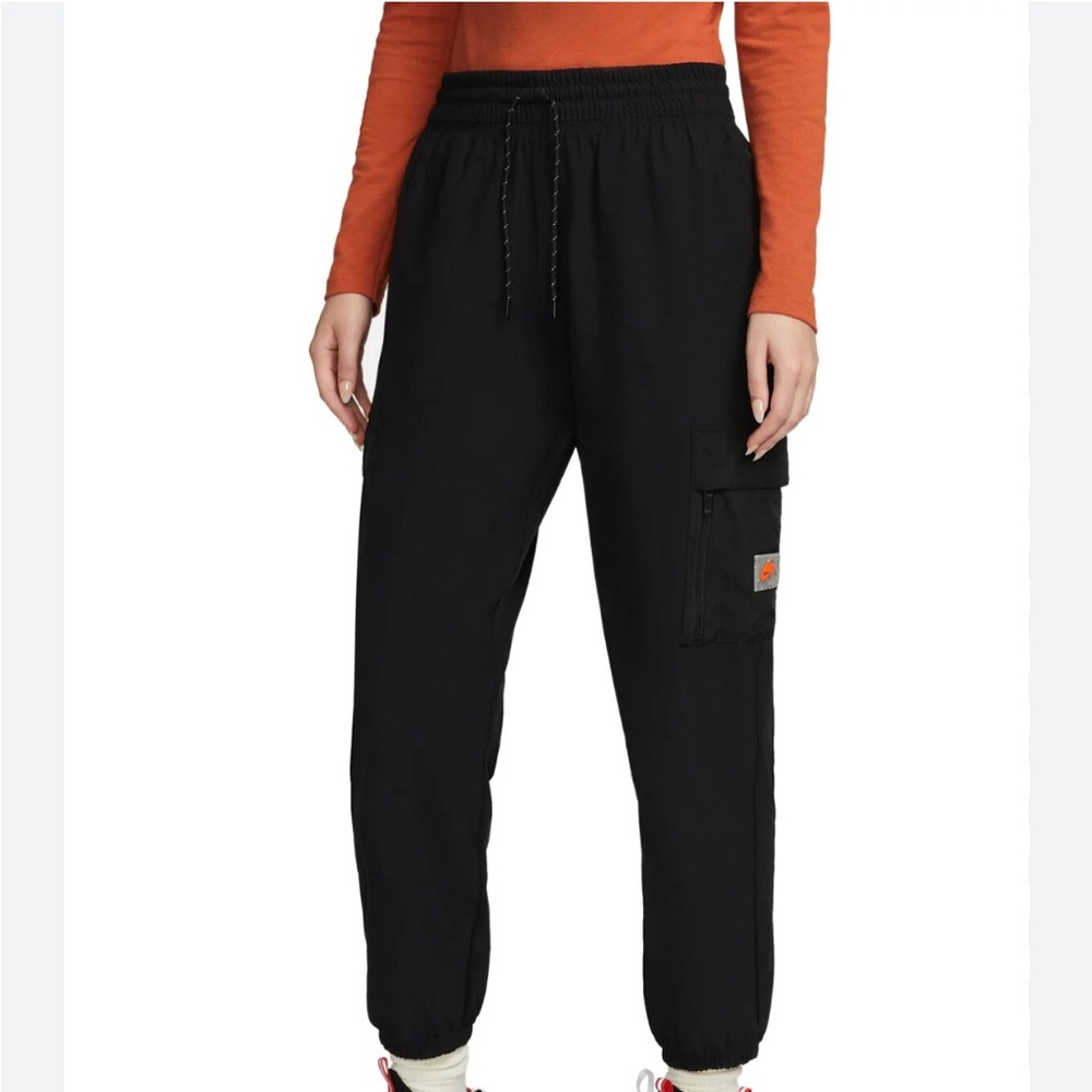 Nike Sportswear Women Black Utility Woven Cargo Pants